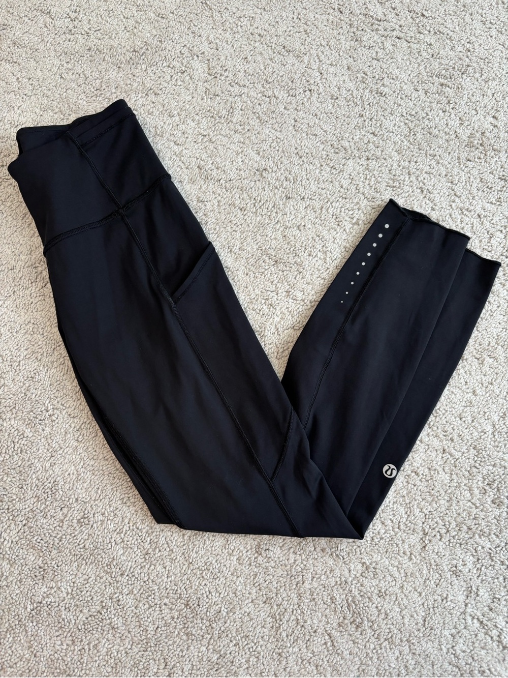 lululemon athletica Black High-Rise Athletic Leggings, Fast & Free, Women’s 4